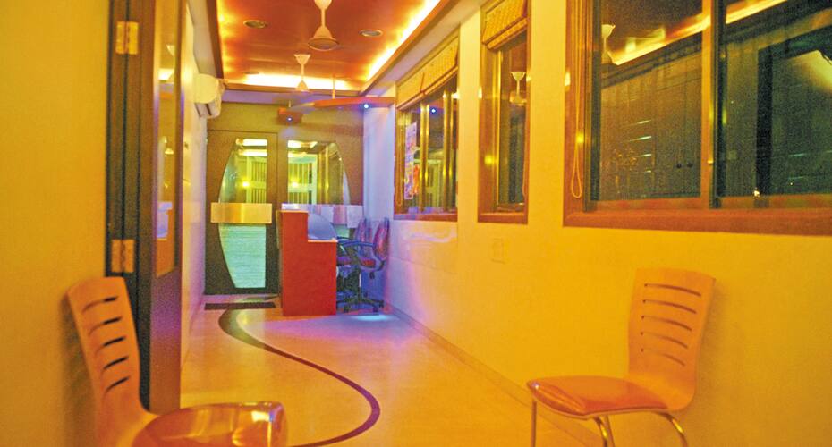 Hotel Shalimar Palace, Mumbai 3